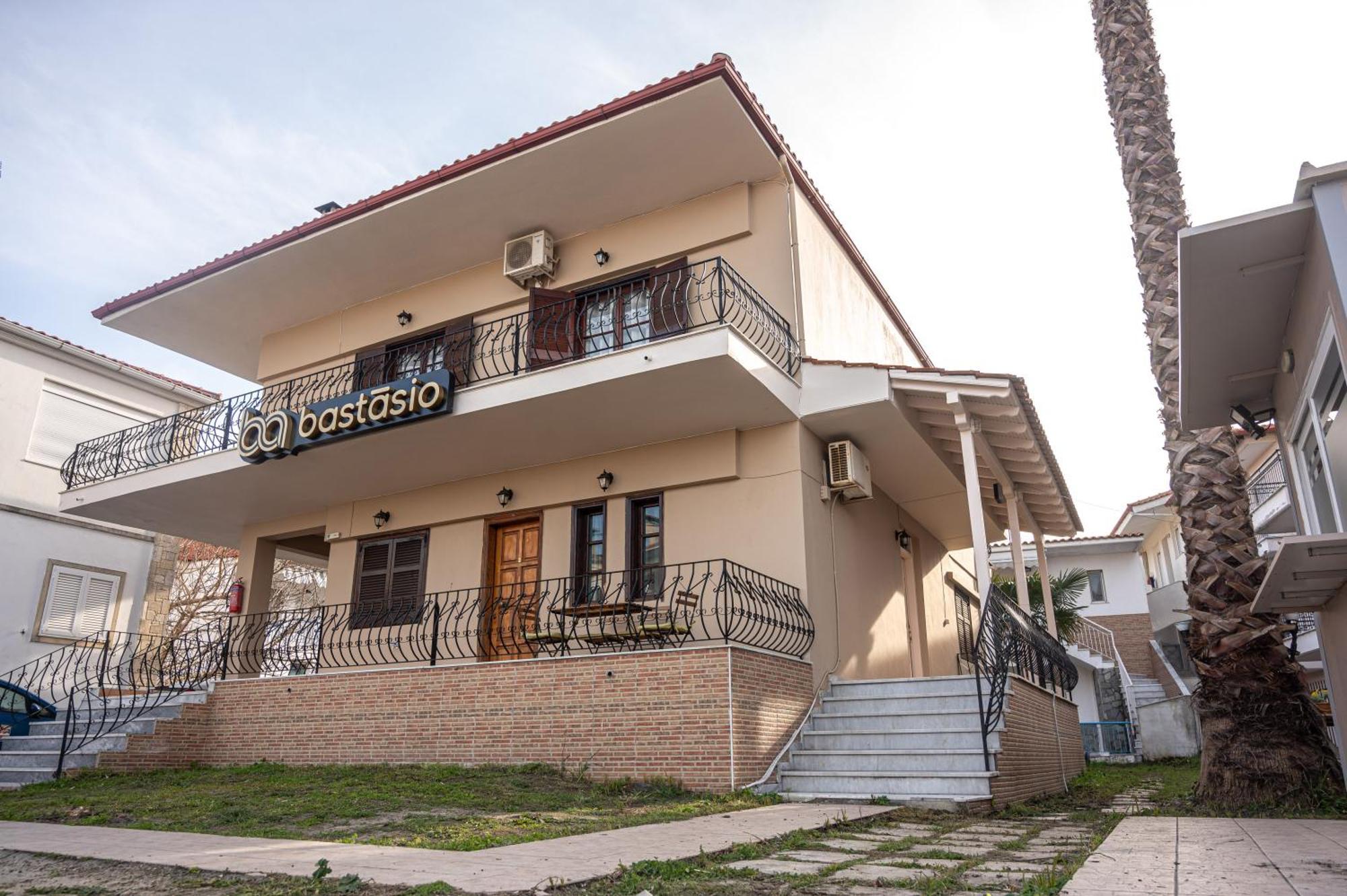 Βastasio Apartments Pefkochori Ngoại thất bức ảnh